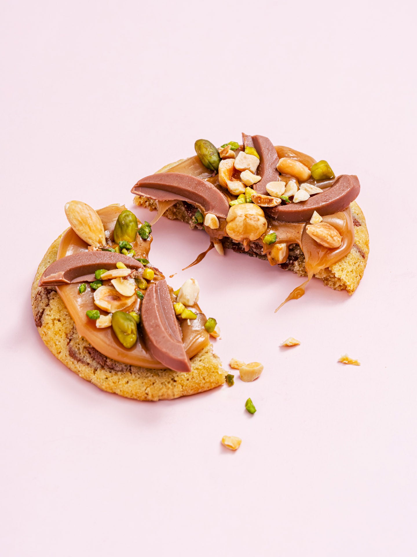 cookie garni pistache noisette ouvert